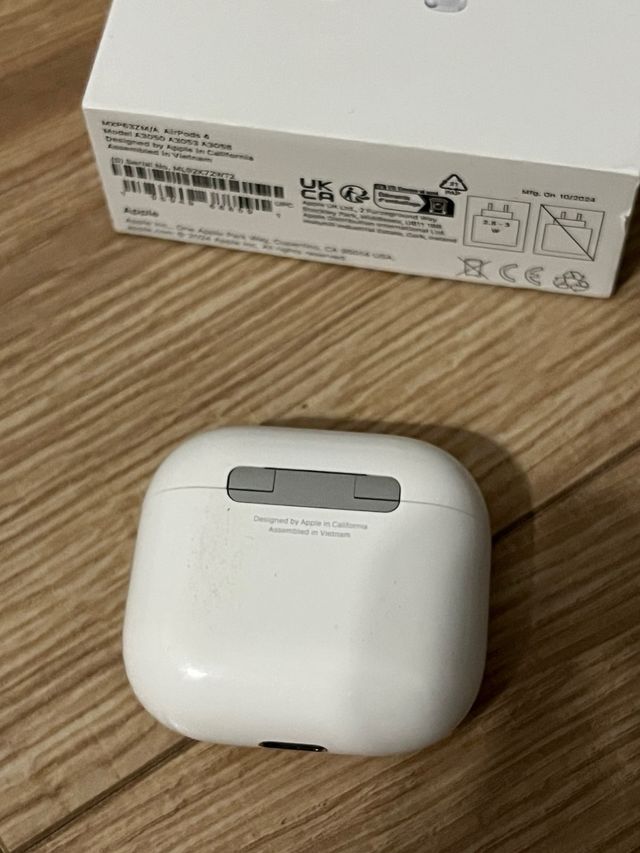 AirPods 4 Blancos Apple