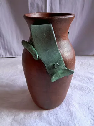 Jarrón artesano hecho en España