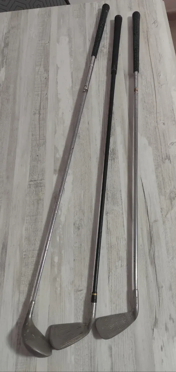 Lote de 3 Palos de Golf