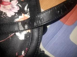 Bolso negro grande estampado flores