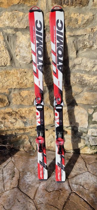 Esquís Atomic Race 140