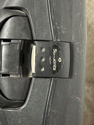 Juego Maleta y Neceser Samsonite Negro