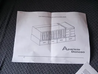 Cuna convertible con cajones. Se regala colchón.