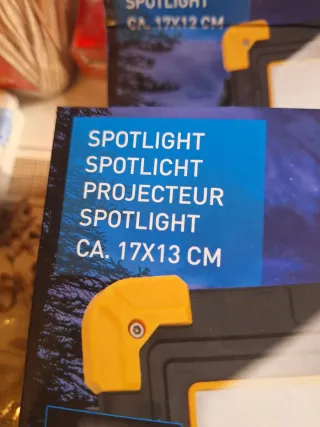 Focos LED Grundig 300 Lúmenes 5W ( dos focos )