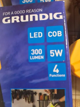Focos LED Grundig 300 Lúmenes 5W ( dos focos )