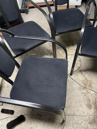 Juego de 4 Sillas Negras