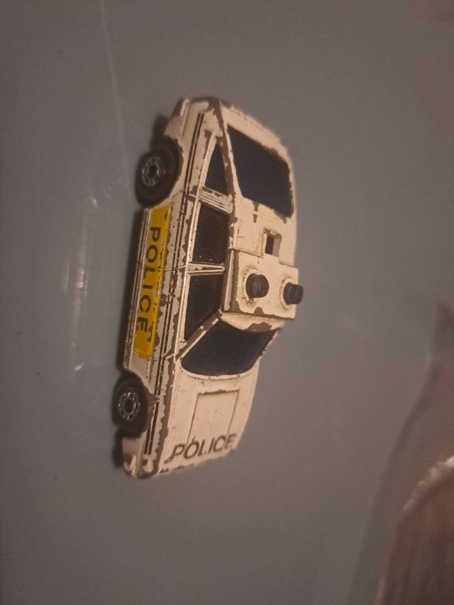Coche Policía Matchbox Rover 3500