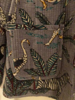 Chaqueta exclusiva estampado animal