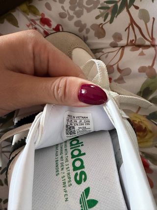 Adidas Samba Blancas y Negras