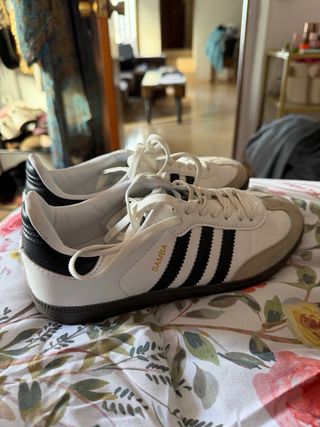 Adidas Samba Blancas y Negras