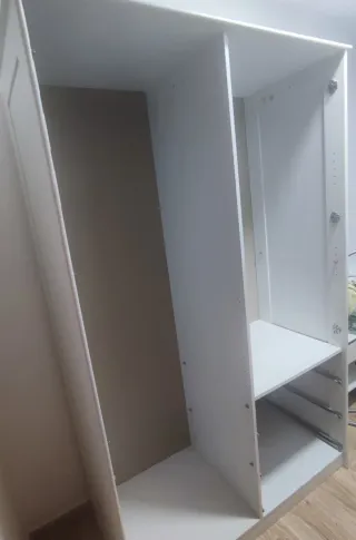 Armario Ikea 2 puertas 3 cajones (negociable)