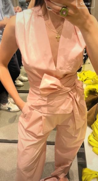 Conjunto Zara rosa pantalón y top