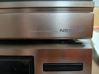 Amplificador y Sintonizador Aiwa NSX-D7