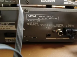 Amplificador y Sintonizador Aiwa NSX-D7