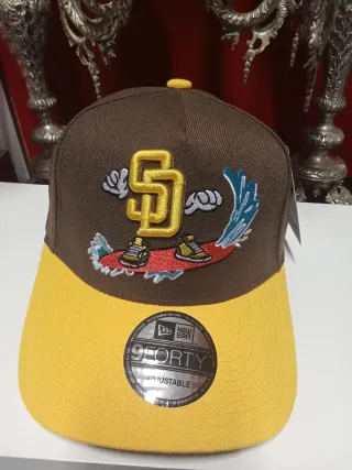 Gorra New Era 9Forty Marrón y Amarilla