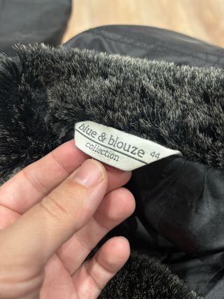 Abrigo negro cuello pelo