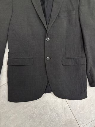 Americana gris hombre