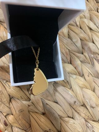Colgante y cadena Pandora mariposa oro