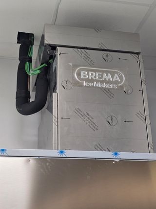 Maquina hielo BREMA ICE MAKERS.