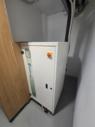 Maquina hielo BREMA ICE MAKERS.