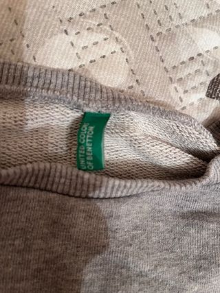 Sudadera gris Benetton