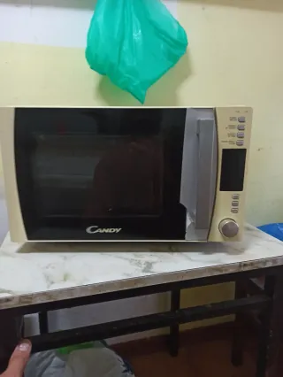 Microondas Candy