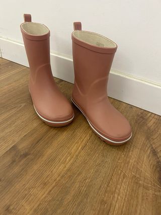 Botas de agua rosas niña