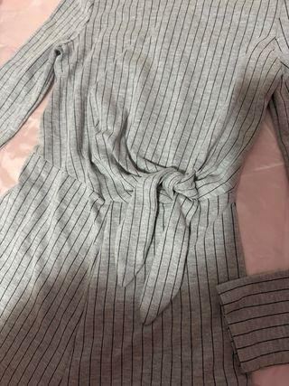Mono gris Bershka manga larga