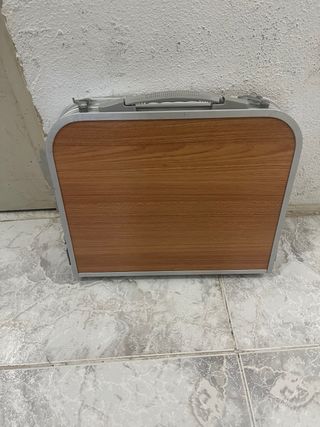 Mesa plegable pequeña madera y metal