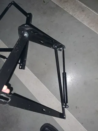 Mecanismo canapé con amortiguadores