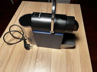 Nespresso Pixie – Cafetera en perfecto estado