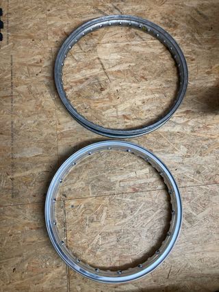 Llantas Montesa 250 H Enduro Delantera y Trasera