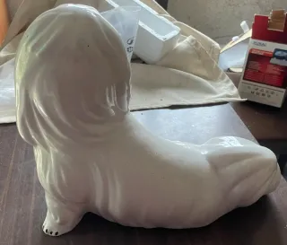 Figura cerámica perro blanco