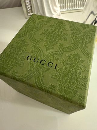 Reloj Gucci Unisex Oro y Verde