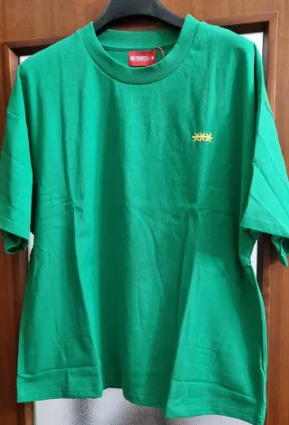 Camiseta MILFSHAKES verde talla M