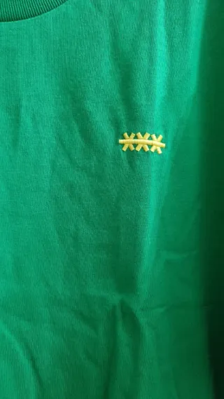 Camiseta MILFSHAKES verde talla M