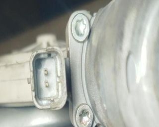 Elevalunas delantero ssangyong actyon 2.0 td 22614