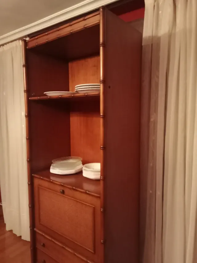 Vitrina/Aparador Bambú y Madera