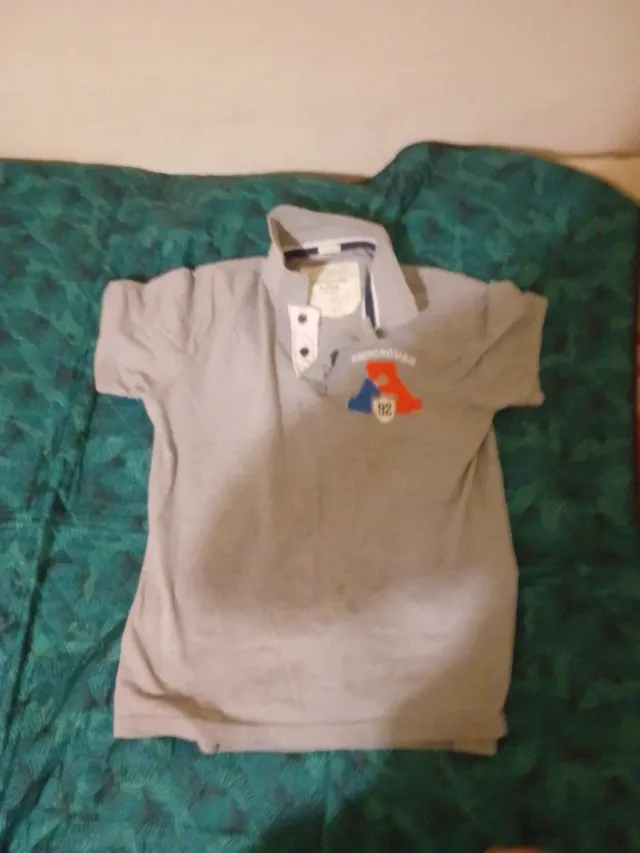 Polo Gris Abercrombie & Fitch