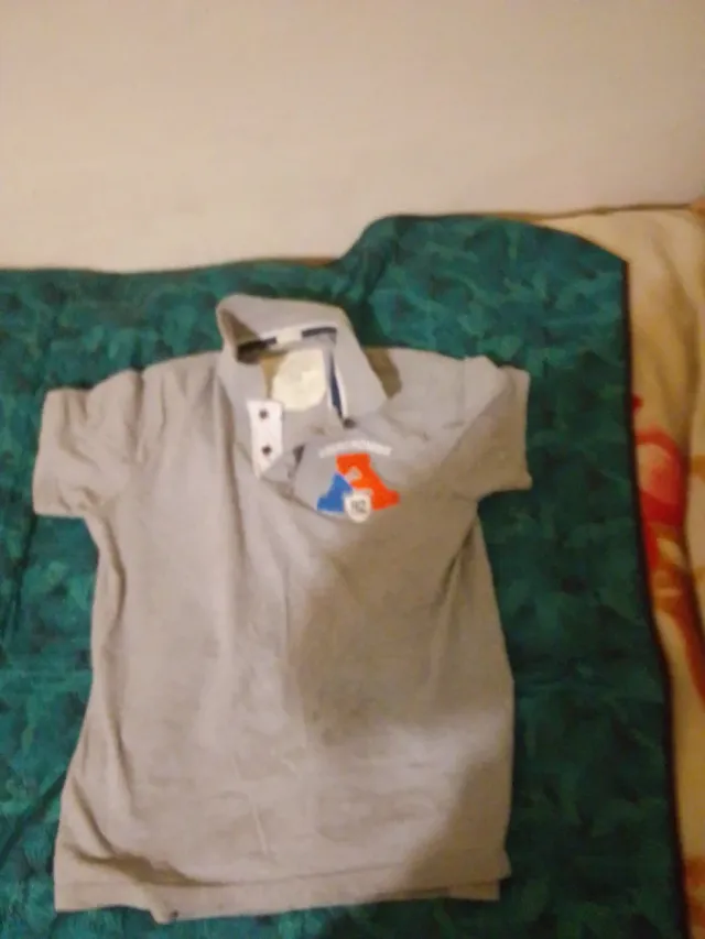 Polo Gris Abercrombie & Fitch