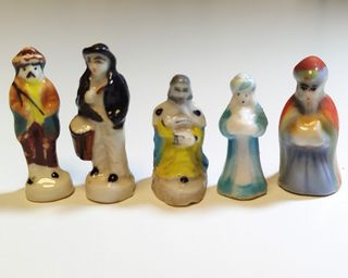 Figuras antiguas de Belén en miniatura