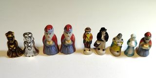 Figuras antiguas de Belén en miniatura