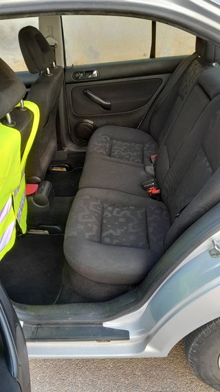 Volkswagen Bora 2000