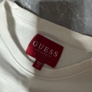 Sudadera Guess blanca logo bordado