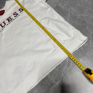 Sudadera Guess blanca logo bordado