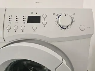 Lavadora Zanussi ZWG1120M