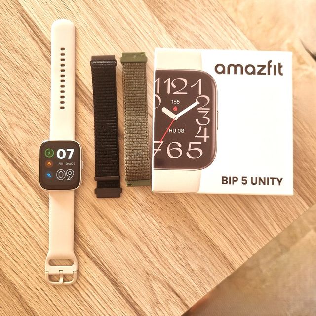 Amazfit BIP 5 Unity + 2 cinturini IMPECCABILE