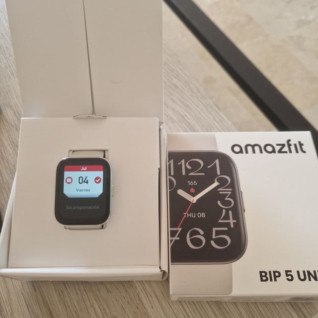 Amazfit BIP 5 Unity + 2 cinturini IMPECCABILE