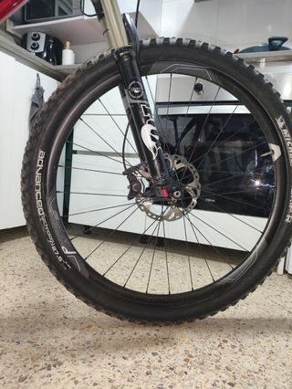 Vendo bicicleta giant xtc roja