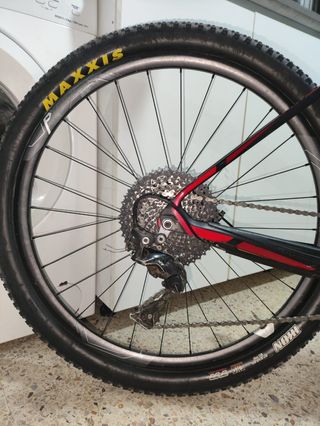 Vendo bicicleta giant xtc roja